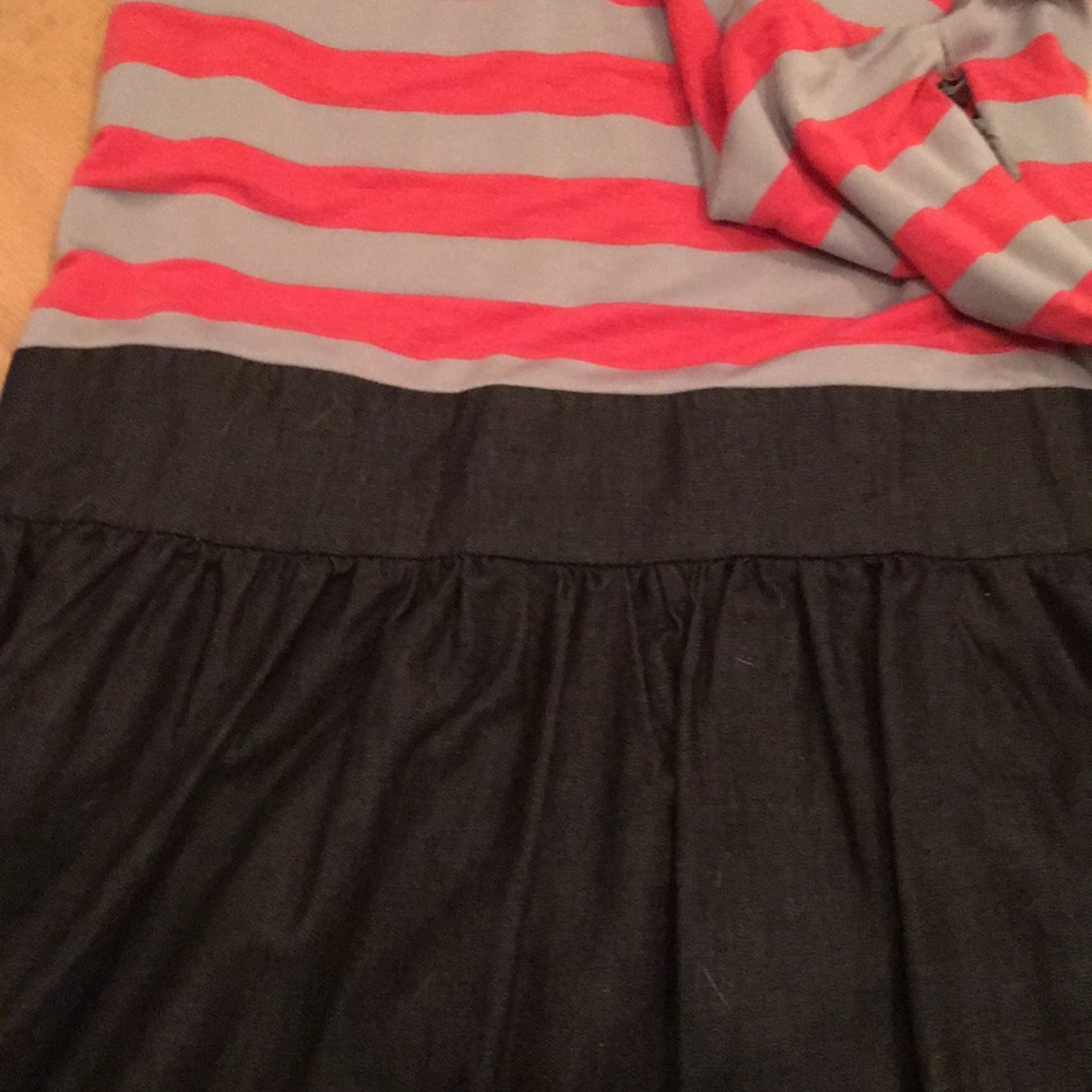 Casual Spring Dress - Picture 4 of 5